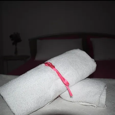 Suncrest Apartamento *