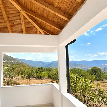 Suncrest * Mostar